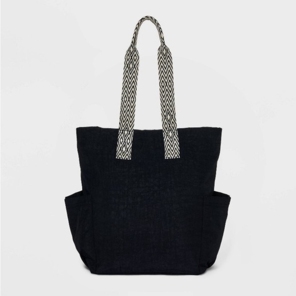 Campus Tote Handbag - Universal
Thread™ Black new - Picture 1 of 7